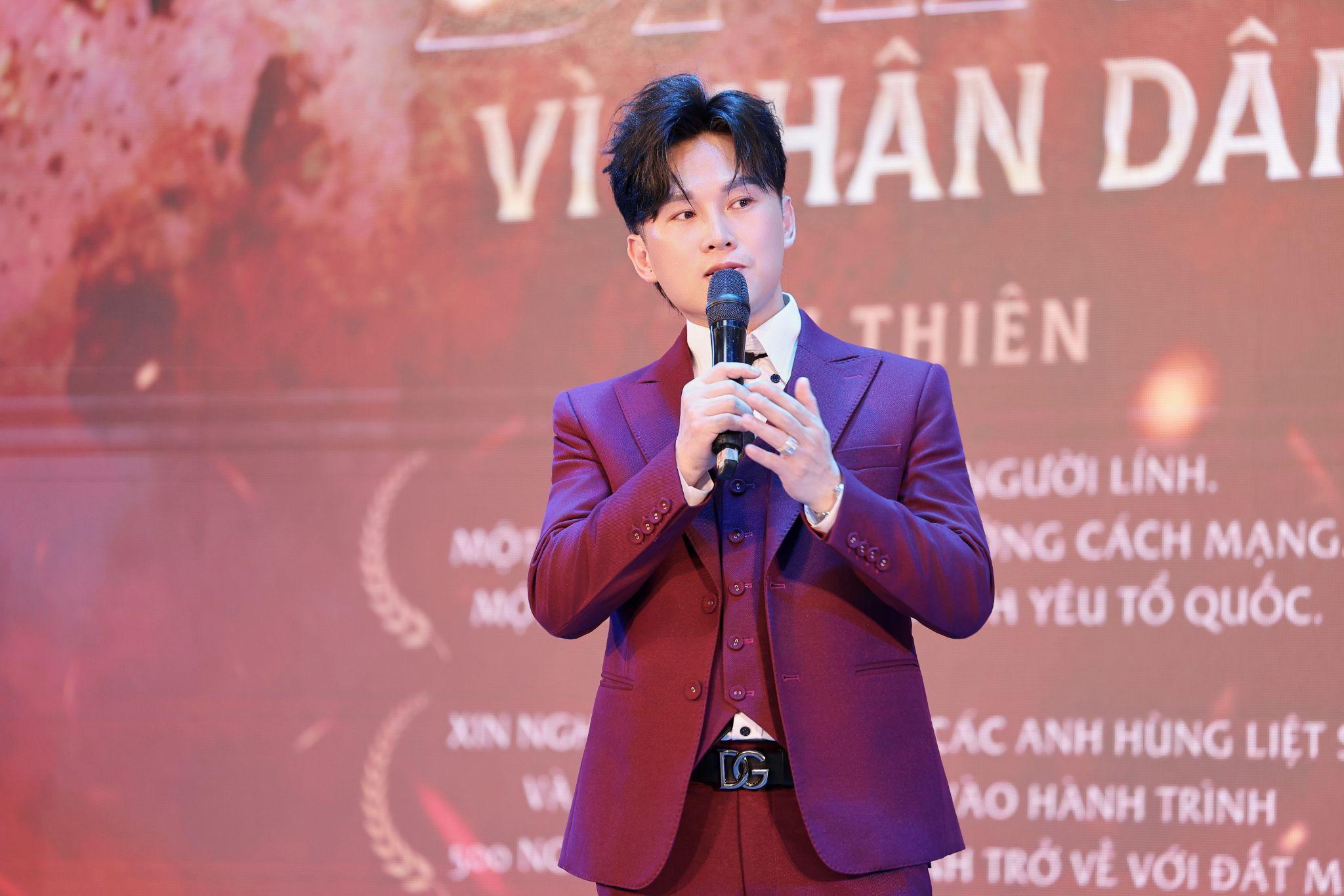 Du Thiên – làn gió mới của âm nhạc chính luận vừa đỗ Thủ khoa thanh nhạc Hệ Đại học của Học viện âm nhạc quốc gia - 2