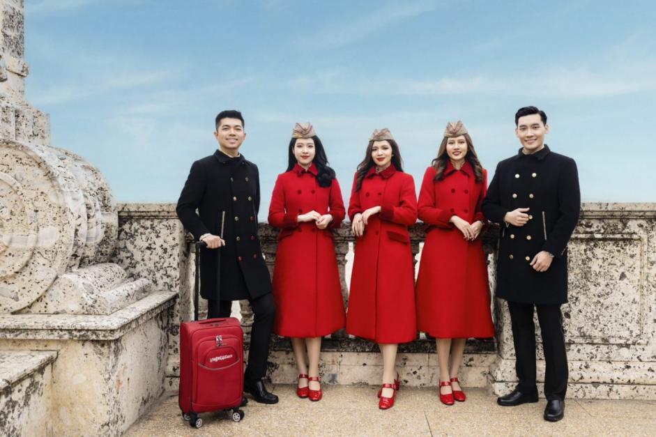 Sắc đỏ Vietjet được bình chọn “Đồng phục tiếp viên hàng khôngđẹp nhất thế giới” - 5