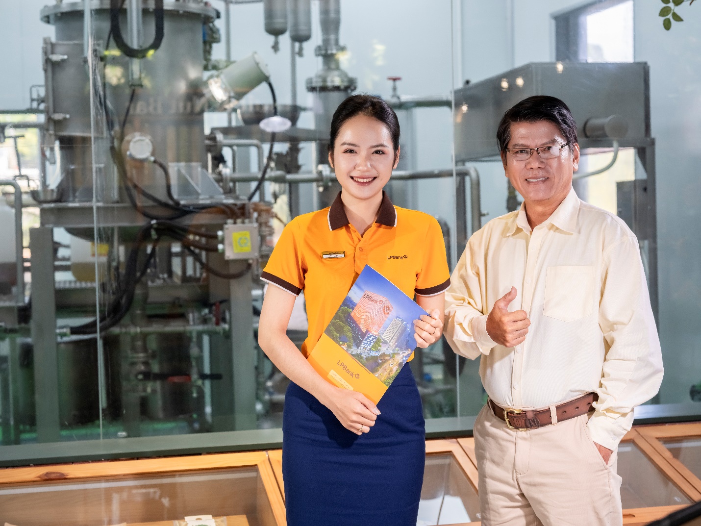 LPBank khơi thông dòng vốn 2.000 tỷ đồng, tiếp sức doanh nghiệp nhỏ và vừa tăng trưởng - 2