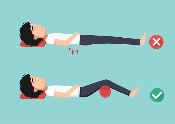 3 tư thế ngủ tốt nhất giúp giảm đau rõ rệt cho người bị thoái hóa cột sống, thoát vị đĩa đệm - 1