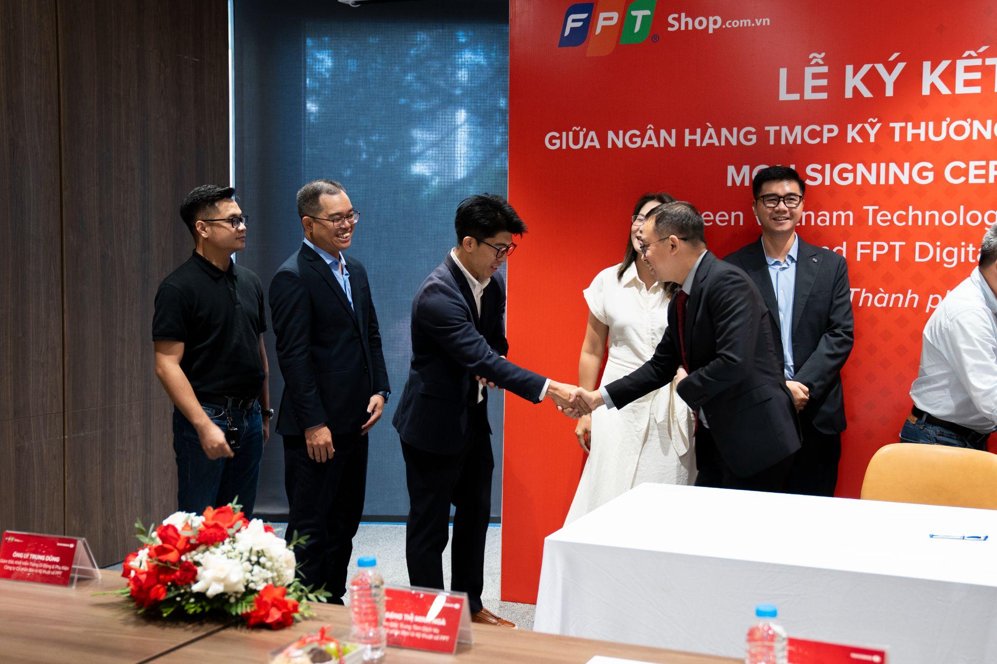 FPT Retail và Techcombank ký kết hợp tác chiến lược, ra mắt giải pháp tài chính Buy Now Pay Later - 5