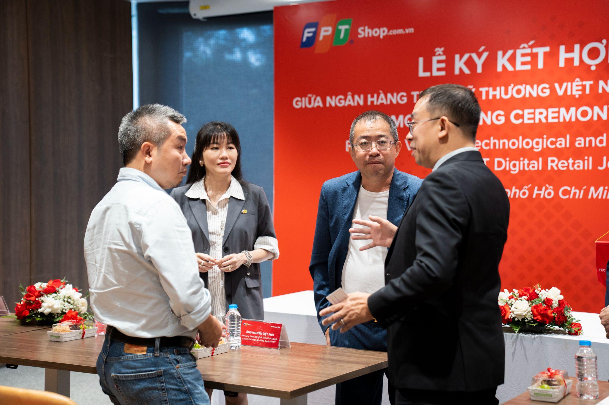 FPT Retail và Techcombank ký kết hợp tác chiến lược, ra mắt giải pháp tài chính Buy Now Pay Later - 4