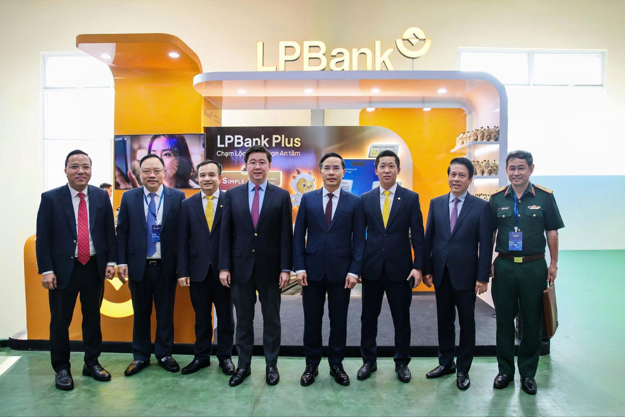 LPBank mang giải pháp ngân hàng số AI-First đến sự kiện Chuyển đổi số ngành Ngân hàng năm 2026 - 1