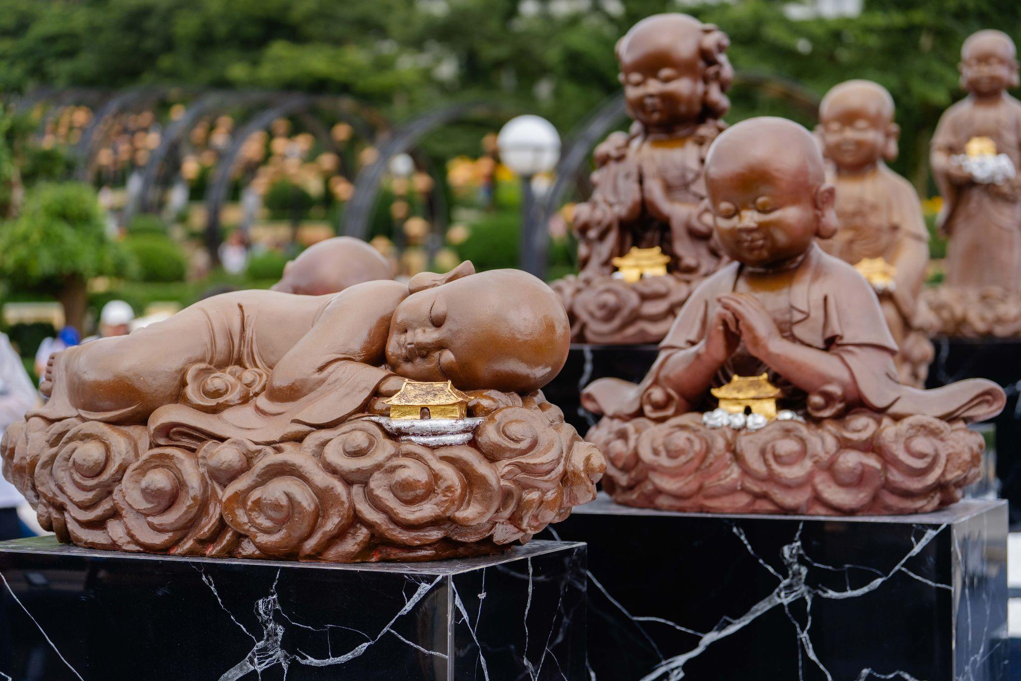 Lên núi Bà Đen xem triển lãm gốm tâm linh và nghe chia sẻ về đạo hiếu trong mùa Vu Lan - 3