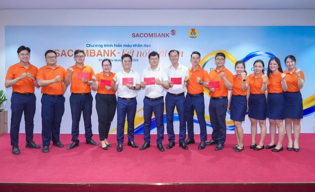 “Kết nối trái tim” và hành trình 14 năm SACOMBANK trao giọt hồng sẻ chia sự sống - 12