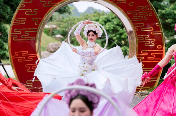 “Hời” chưa từng có: Sun World Ha Long tung bộ 3 ưu đãi chơi “không giới hạn” mừng Quốc khánh - 6