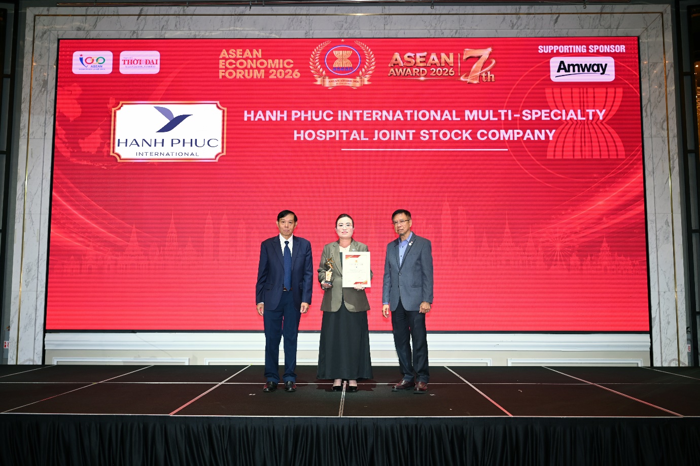15 năm kiến tạo chất lượng: Bệnh viện ĐKQT Hạnh Phúc khẳng định vị thế Top 5 Bệnh viện Sản - Nhi hàng đầu ASEAN 2026 - 4