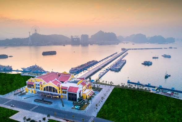 “Chơi mãi không hết” kỳ nghỉ lễ 2/9 đầu tiên Quảng Ninh lên thành phố trực thuộc Trung ương - 3