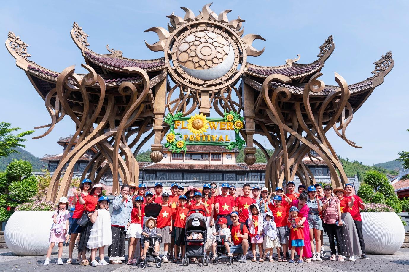 Du khách phấn khích với loạt trải nghiệm mới tại Ba Na Hills dịp 2/9 - 1