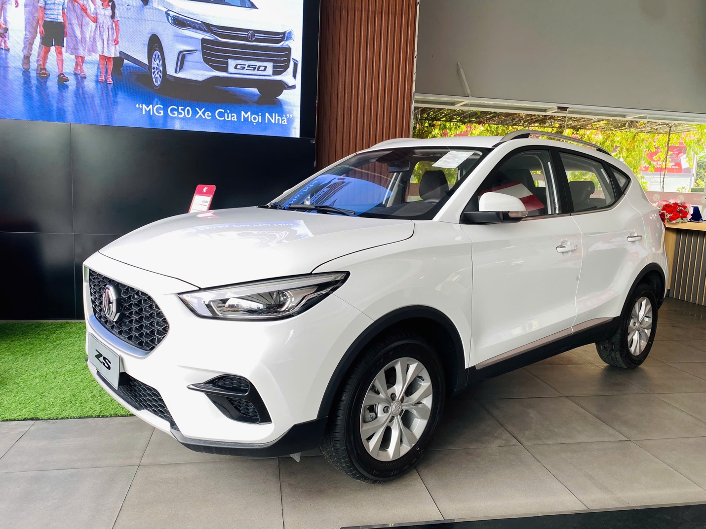 “Black Friday” đầu tiên của ô tô Việt: MG ZS giảm tới 150 triệu đồng - 1