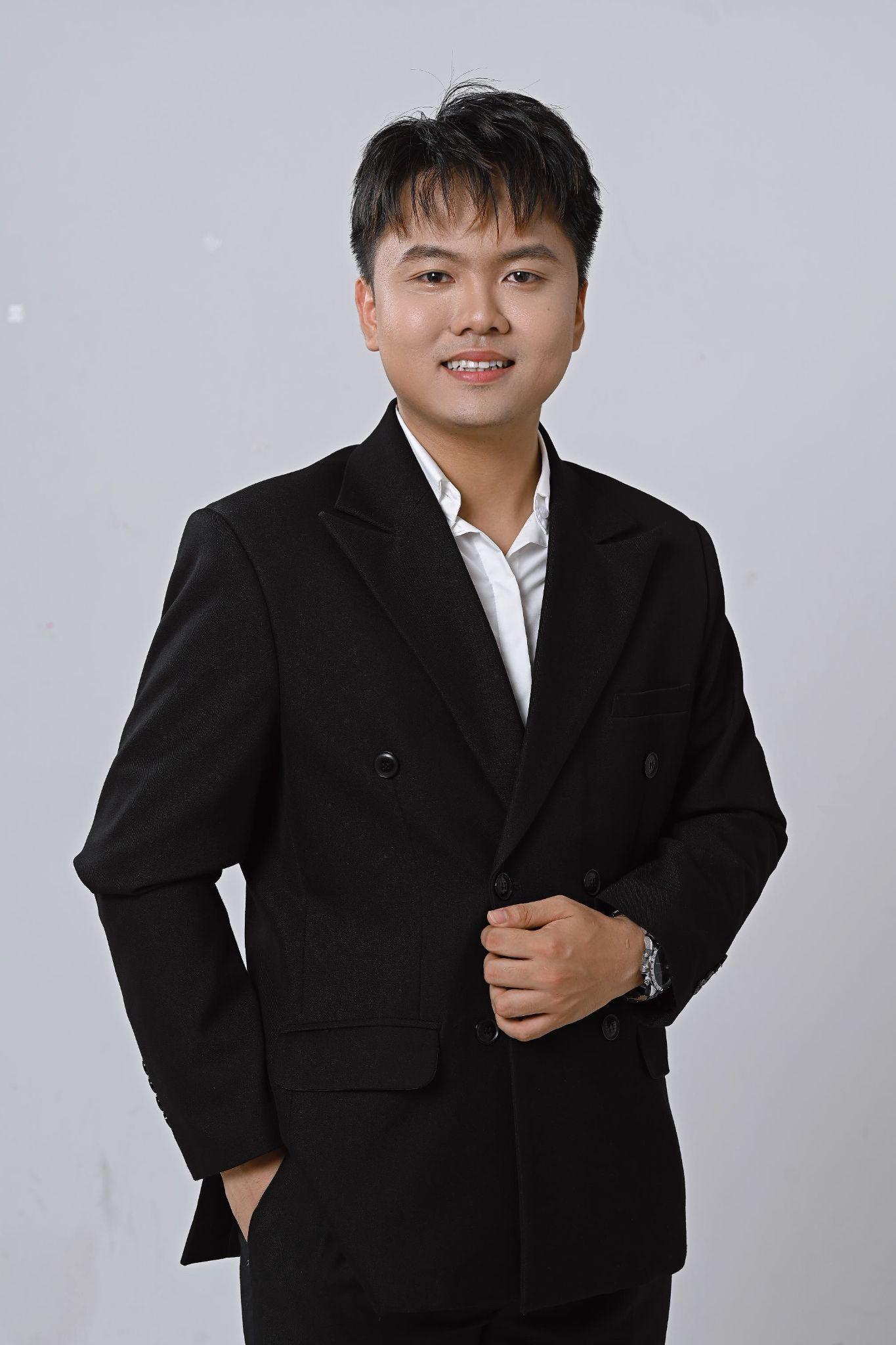 Bùi Hà Nam: Hành trình đưa thương hiệu đồng hồ Pablo Raez đến gần hơn với người Việt - 1
