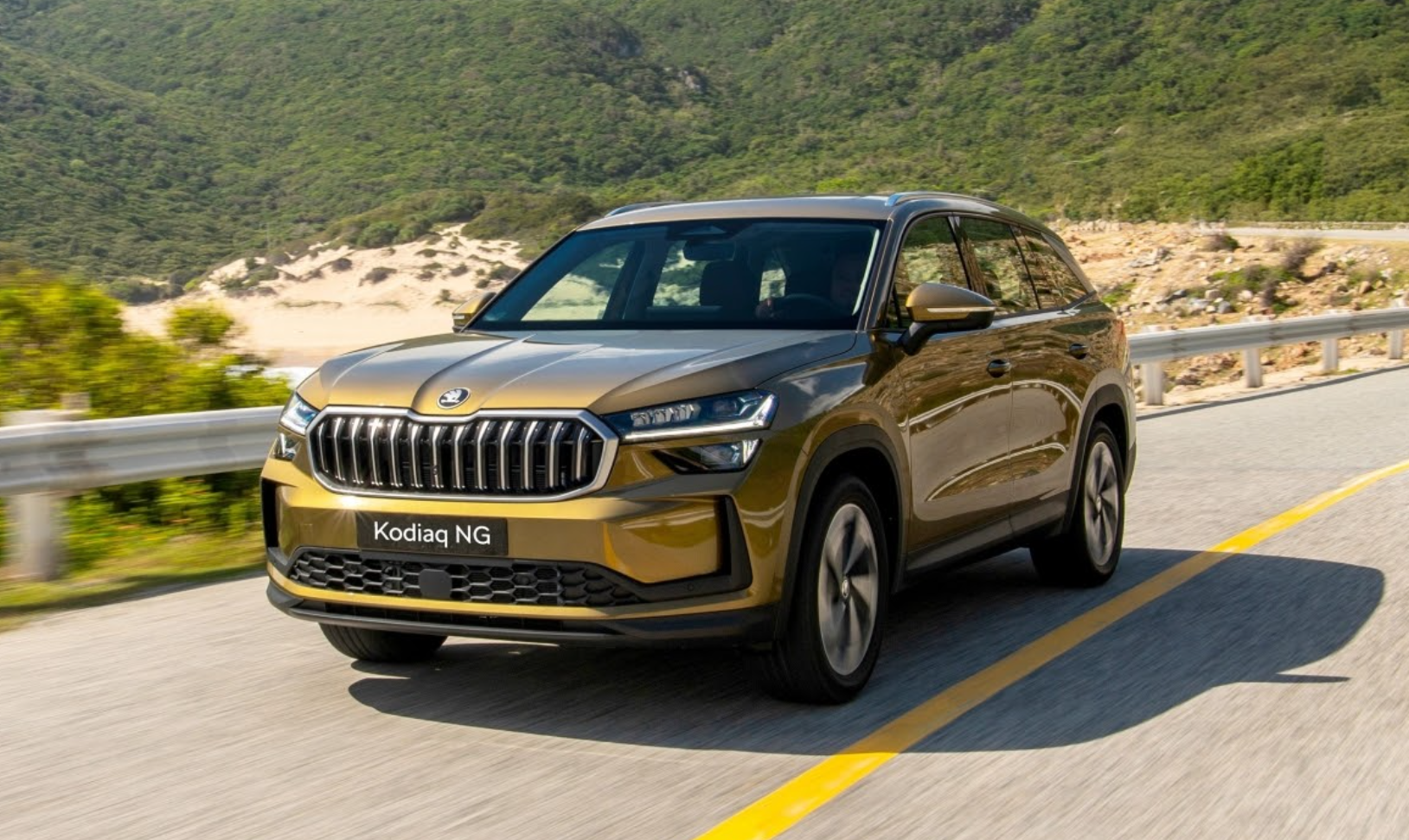 Skoda ưu đãi tháng 9: 100% lệ phí trước bạ, lãi suất từ 4,5%/năm - 3