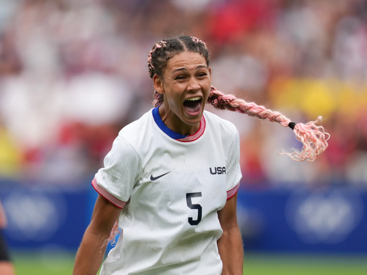 Shelton hạ Alcaraz chấn động US Open: Thăng hoa nhờ nữ cầu thủ "đắt giá" nhất hành tinh - 3