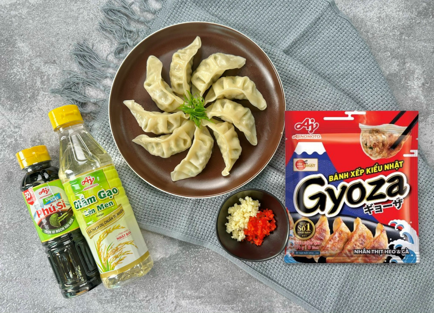 6 phút có ngay món bánh Gyoza chuẩn Nhật nóng hổi tại nhà - 3
