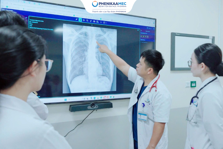 Nghi ngờ đột quỵ: 7 việc gia đình cần làm ngay để không bỏ lỡ “thời gian vàng” - 2