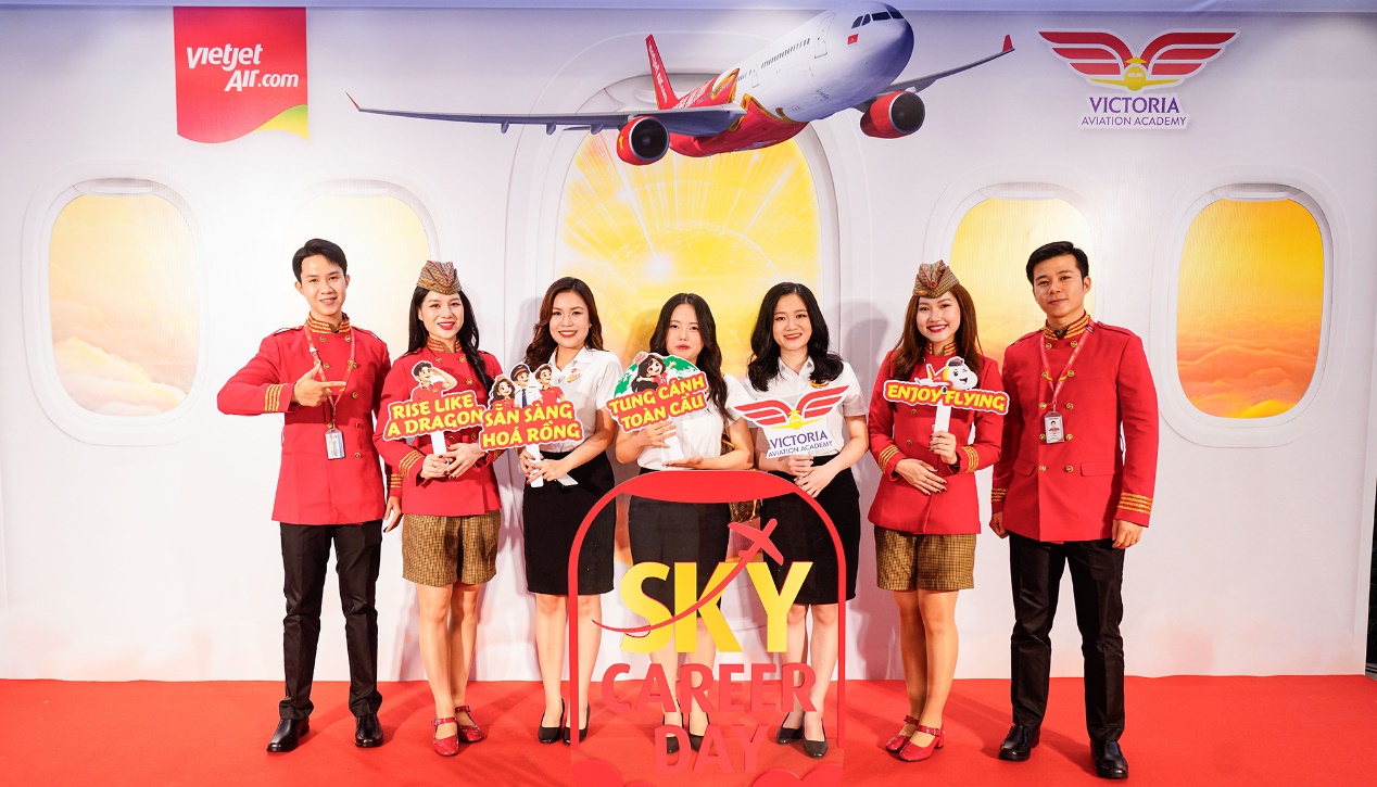 Bắt đầu hành trình tung cánh toàn cầu từ ngày hội tuyển dụng tiếp viên hàng không Vietjet - 2
