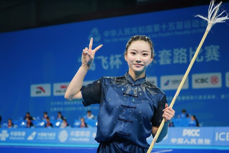 Mỹ nhân wushu giật HCV ASIAD nhờ 0,003 điểm: 90 giây ẵm 3 tỷ đồng - 7