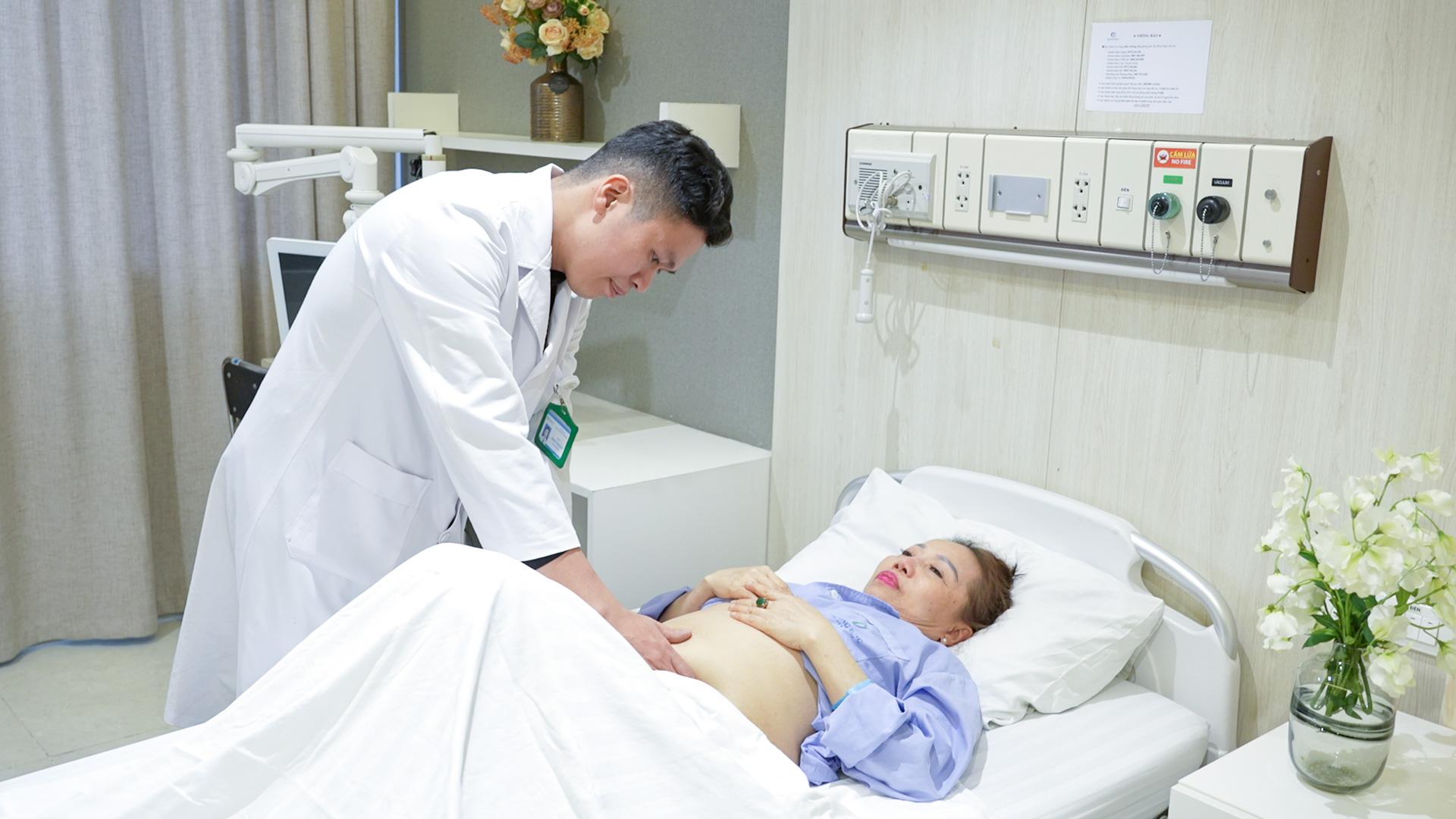 Kỳ tích tại Trung tâm Ung bướu Phương Đông: Khối u giai đoạn muộn 8cm gần như biến mất sau 1,5 tháng - 1