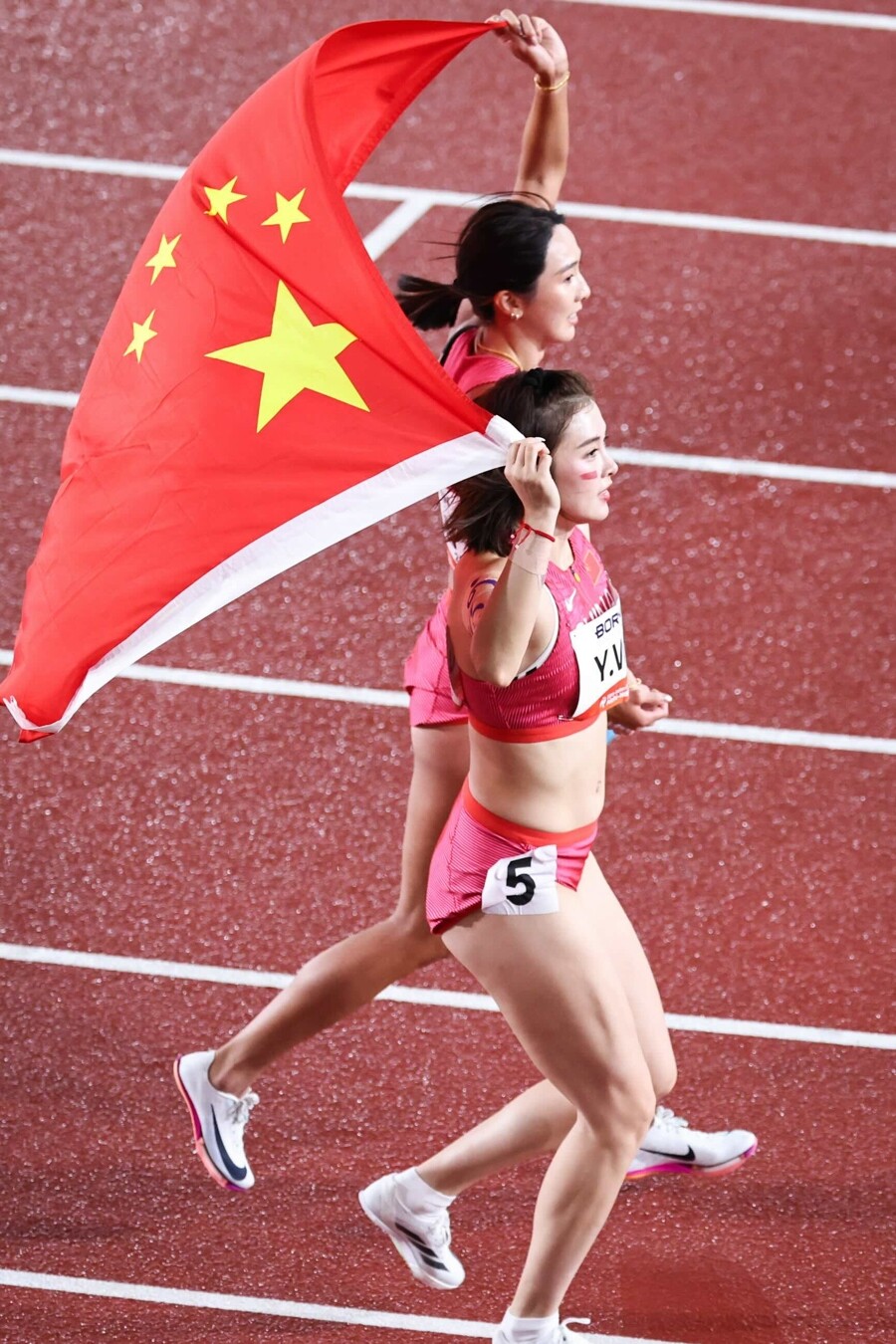 Mỹ nhân Trung Quốc "khổ vì đẹp", giật huy chương ASIAD đập tan định kiến - 4
