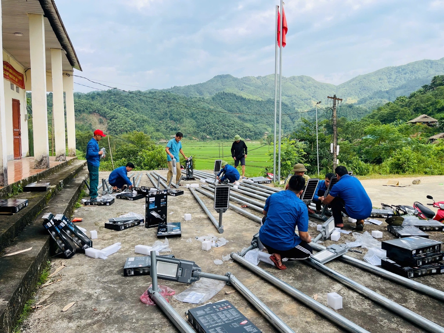 Hơn 18.000 người dân Tuyên Quang được tiếp cận không gian sống an toàn, thuận tiện hơn nhờ dự án chiếu sáng cộng đồng - 3