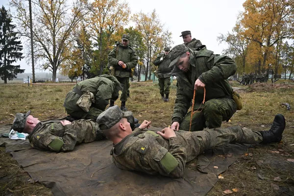 Ảnh: Lính dự bị Nga luyện tập trước khi ra chiến trường - 7