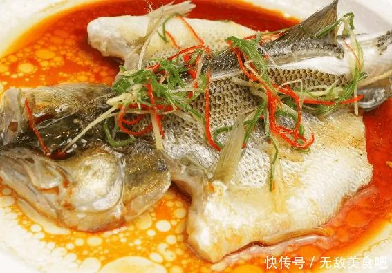 Khi hấp cá nên dùng nước nóng hay nước lạnh? Làm sai cá sẽ tanh và không ngon - 1