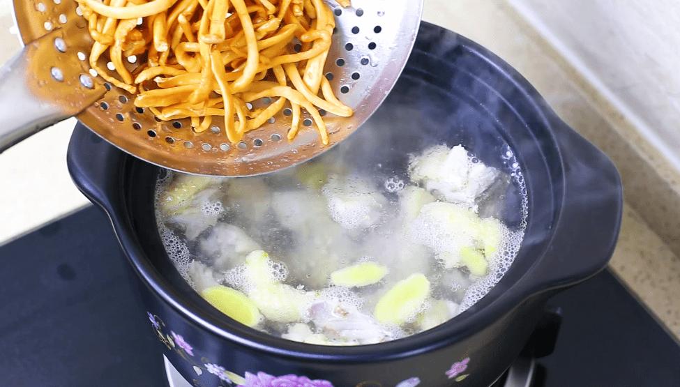 3 bí quyết đơn giản để hầm gà ngon, mềm nhưng không bở - 5