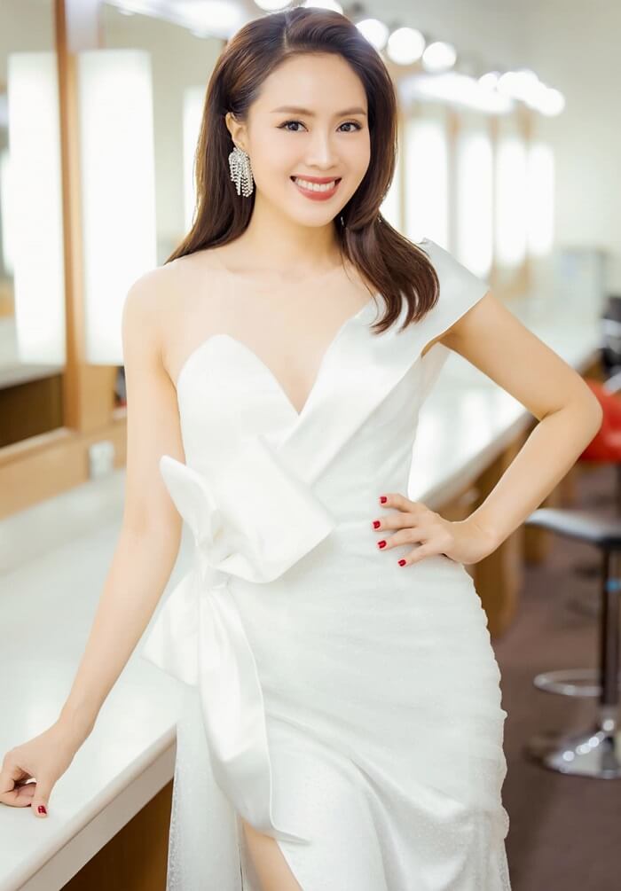 Chi Pu - Thanh Vy và dàn sao đối đầu trên phim nhưng ngoài đời lại có quan hệ bất ngờ - 8