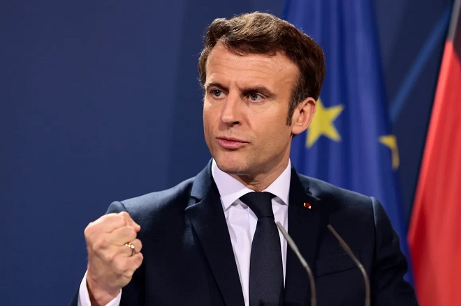 Ông Macron chỉ trích Mỹ áp đặt "tiêu chuẩn kép", bán khí đốt với giá cao kỷ lục - 1