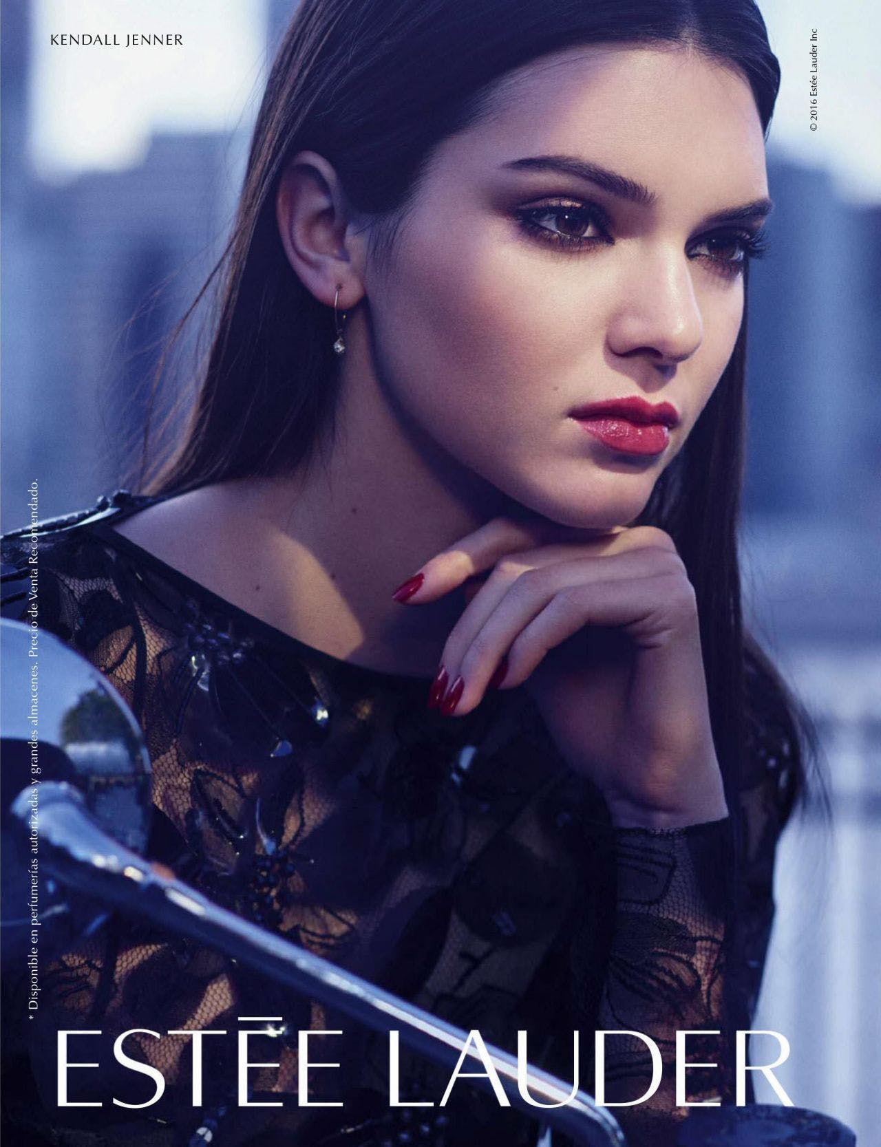 Kendall Jenner là siêu mẫu đắt giá nhất thế giới - 4