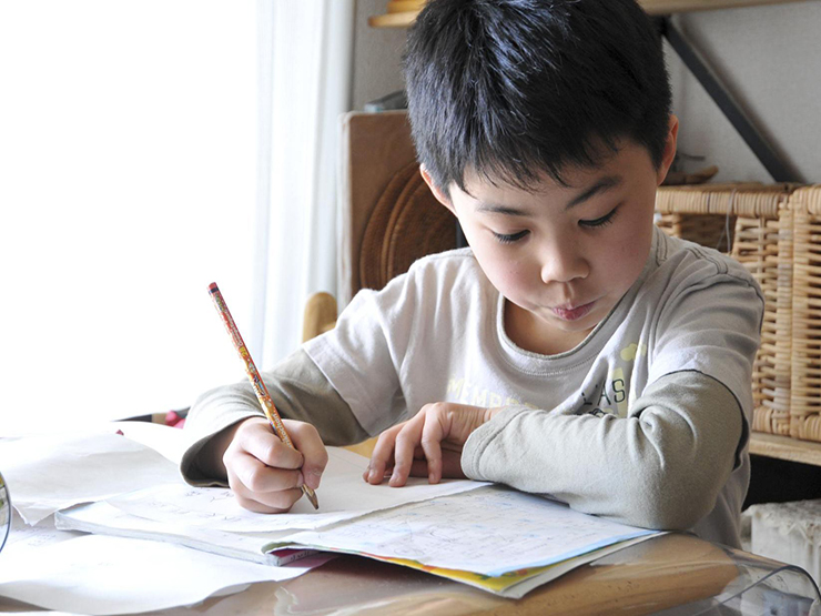 Trẻ con phải chịu được 3 loại khổ cực này mới mong thành tài - 1