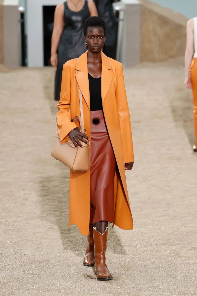 5 xu hướng bốt cho mùa thu đông 2022 - 4