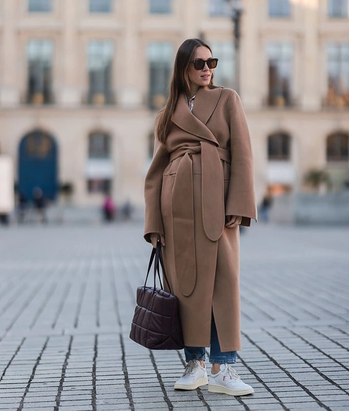 6 nguyên tắc mặc áo khoác mùa đông khi bạn 50 tuổi - 2