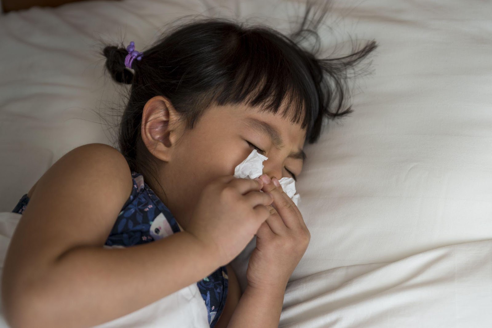 Bố thông thái chỉ cách con không còn nghẹt mũi khiến mẹ bất ngờ - 1