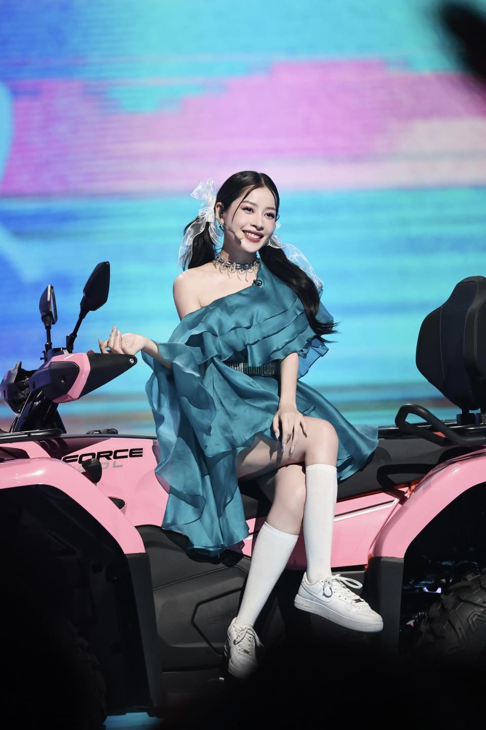 Rộ tin "bông hồng nước Úc" của BLACKPINK tham gia "Đạp gió rẽ sóng" - 4