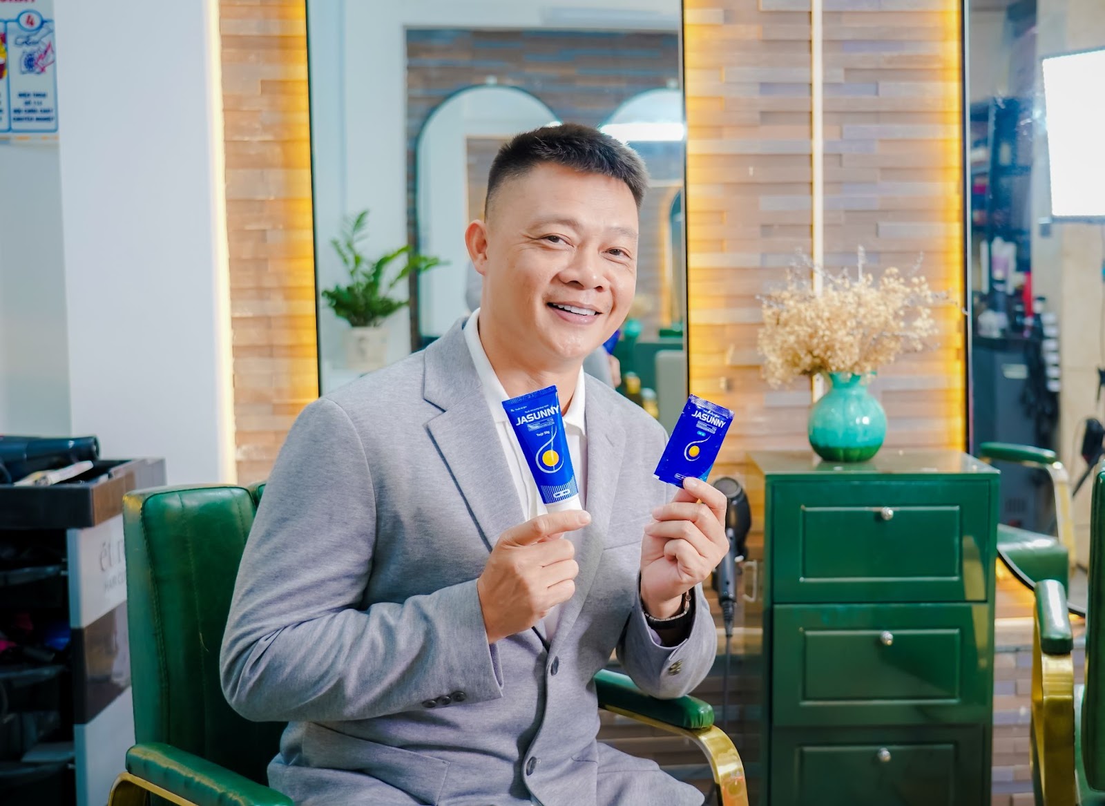 Dùng dầu gội mà không biết điều này thì gàu ngứa không bao giờ hết - 3