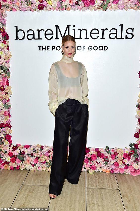 7 gợi ý trang phục sinh nhật sành điệu, "chất chơi" - 6