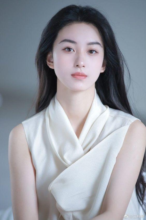 Muốn chăm sóc da, trị mụn đầu đen cần những dưỡng chất này - 1
