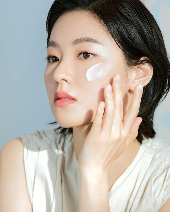 Muốn chăm sóc da, trị mụn đầu đen cần những dưỡng chất này - 3