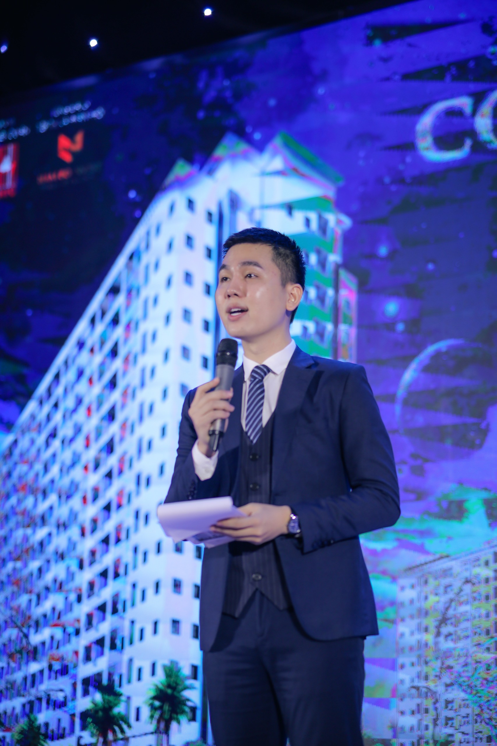 Cao Tùng Minh: Chàng MC bất động sản đa tài với giọng nói cực lôi cuốn - 4