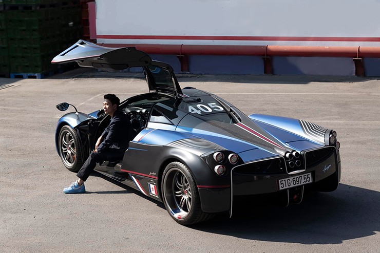 Sau khi tậu McLaren Elva 190 tỷ, Minh Nhựa rao bán "thần gió" Pagani Huayra - 5