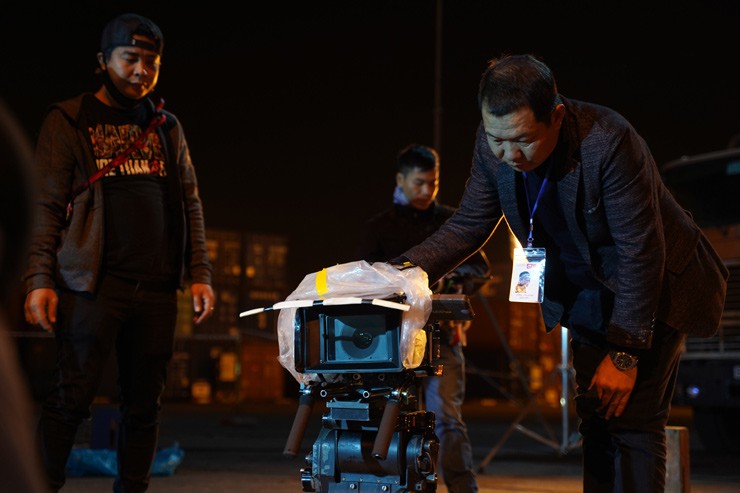 Đạo diễn Lương Đình Dũng nói gì khi làm phim lịch sử, ê-kíp lên đến 6.000 người? - 1