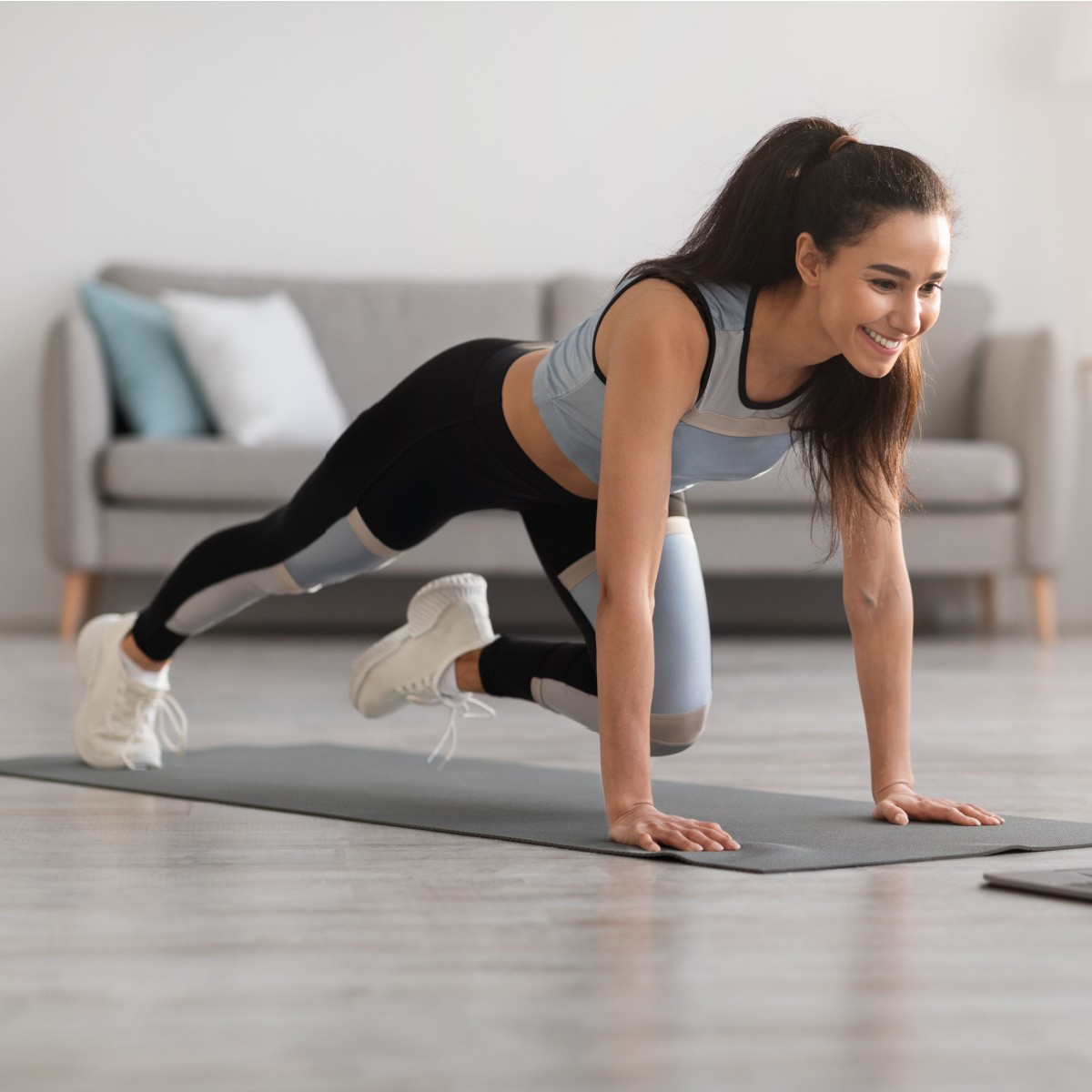 Bí quyết tập để có vòng eo thon nhanh chóng nhất - 1