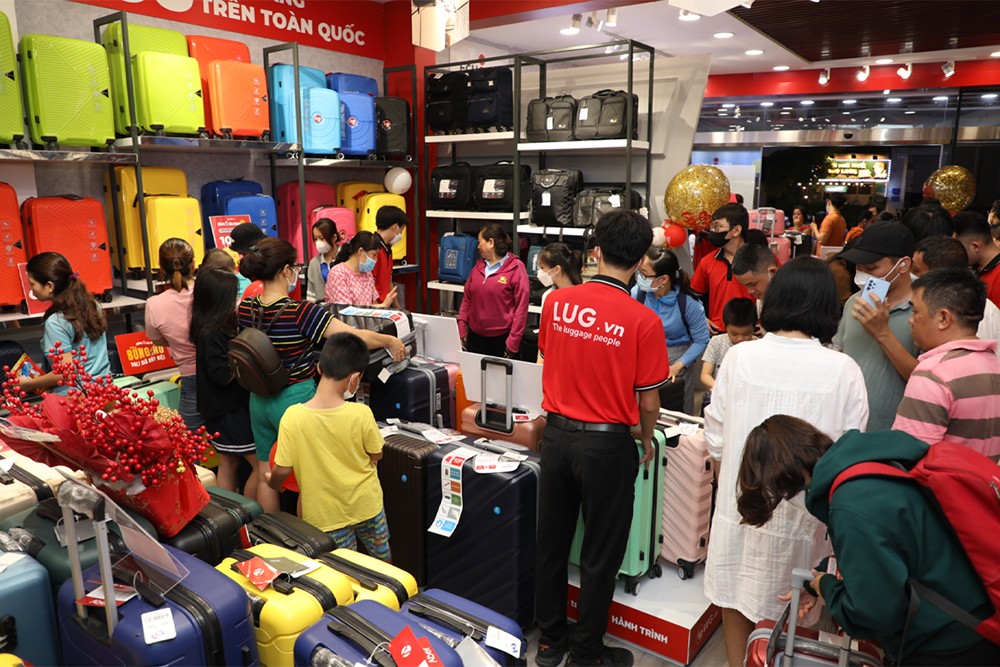 LUG.vn “giảm đậm” hàng loạt vali thương hiệu quốc tế trong Black Friday - 2