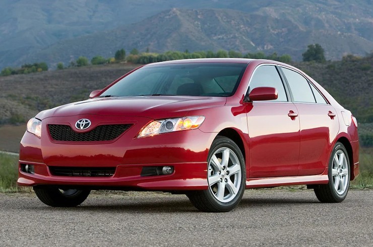 Nhìn lại sự thay đổi của Toyota Camry qua 9 thế hệ - 6