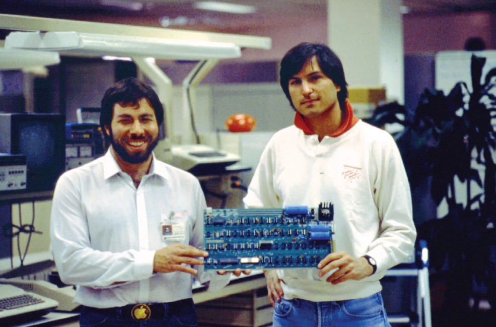 Tấm séc có chữ ký Steve Jobs được chốt giá 1,1 tỷ đồng - 2