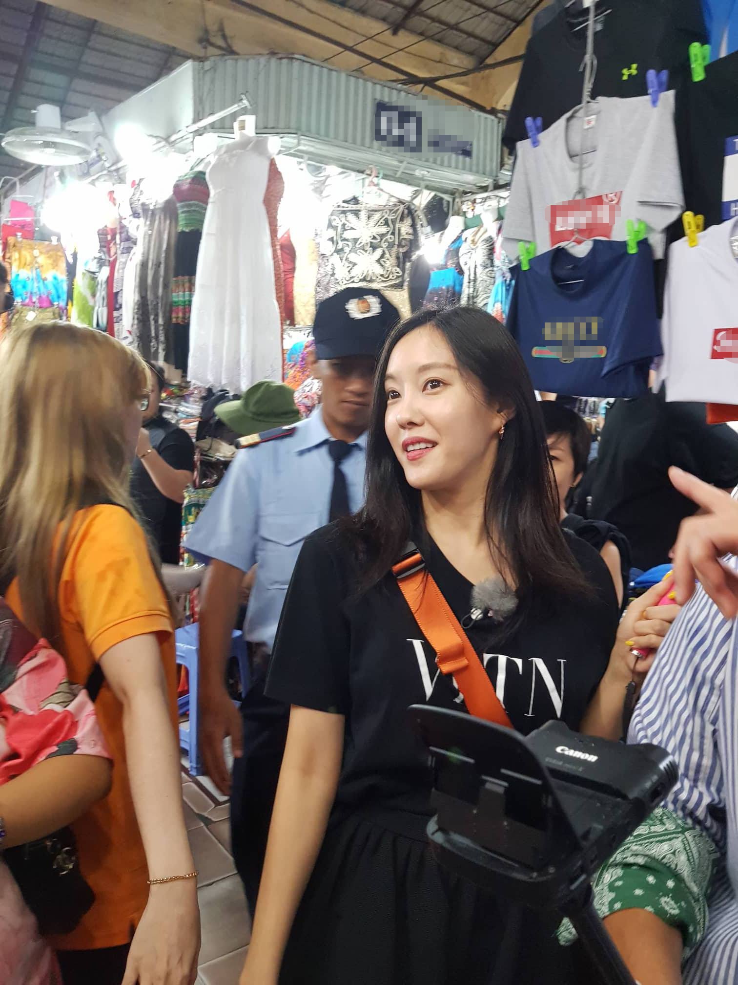 Mỹ nhân Hàn "bị mắng ở chợ Bến Thành" quay trở lại Việt Nam sau hơn 4 năm - 3