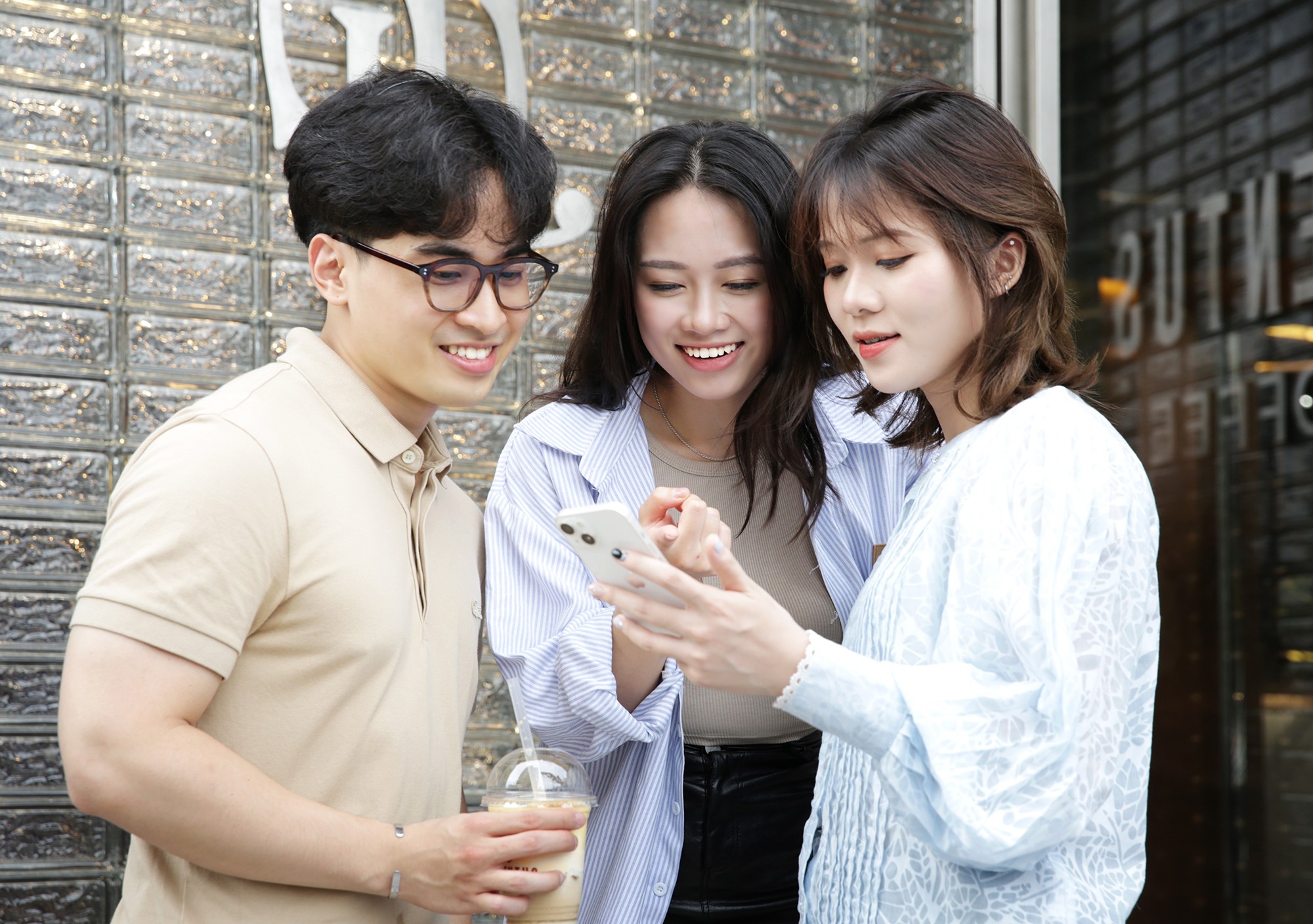 HIEUTHUHAI lựa chọn VNPAY Taxi trong lịch trình di chuyển dày đặc, nghe lý do ai cũng gật gù đồng ý - 3