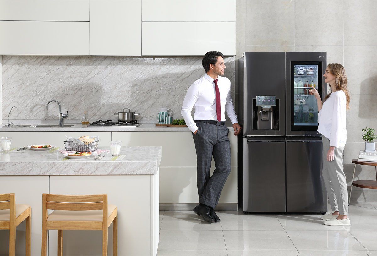 Bảng giá tủ lạnh Samsung Inverter tháng 12: Giảm kịch sàn tới 49% - 1