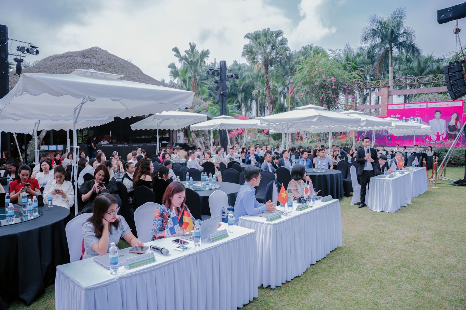 Khát vọng tương lai là hành trình mà Công ty Cổ phần Quốc tế Baby & Mom Care quyết tâm chinh phục - 2